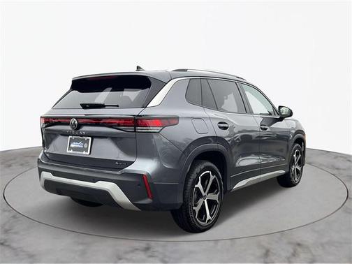 2025 Volkswagen Tiguan 2.0T SE 4MOTION