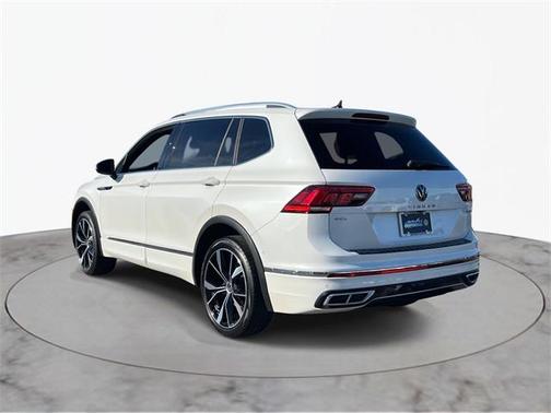 2023 Volkswagen Tiguan 2.0T SEL R-Line 4MOTION