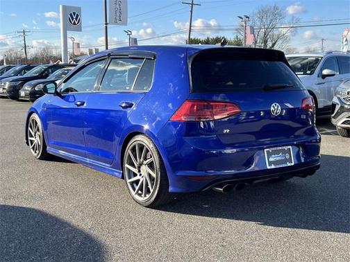 2017 Volkswagen Golf R 2.0T DSG