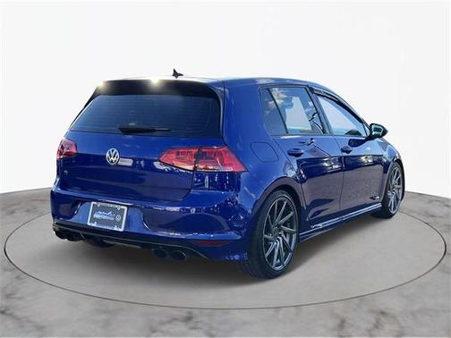 2017 Volkswagen Golf R 2.0T DSG