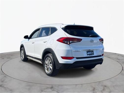 2017 Hyundai TUCSON SE Plus