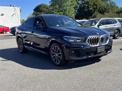 2023 BMW X6 xDrive40i