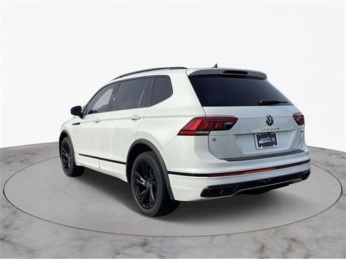 2023 Volkswagen Tiguan 2.0T SE R-Line Black 4MOTION