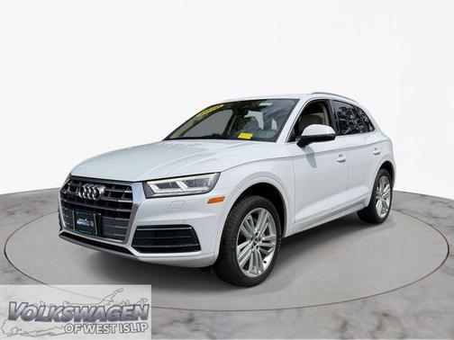 Glacier White Metallic 2020 Audi Q5 45 Premium Plus