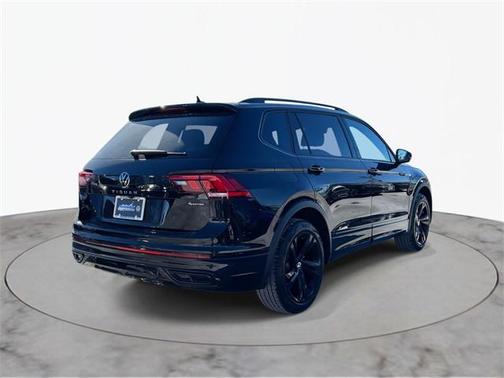 2023 Volkswagen Tiguan 2.0T SE R-Line Black 4MOTION