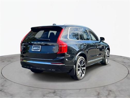 2024 Volvo XC90 B6 Plus Bright Theme 7-Seater