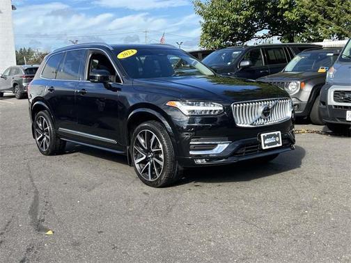 2024 Volvo XC90 B6 Plus Bright Theme 7-Seater