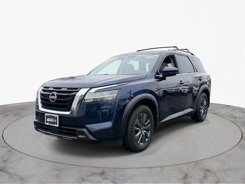 2022 Nissan Pathfinder SV 4WD