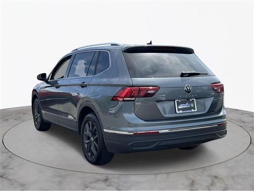 2024 Volkswagen Tiguan 2.0T SE 4MOTION