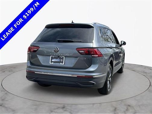 2024 Volkswagen Tiguan 2.0T SE 4MOTION