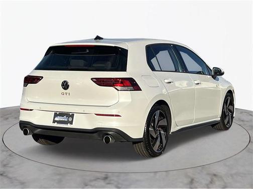 2025 Volkswagen Golf GTI 2.0T S DSG