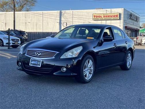 2012 INFINITI G25x Base