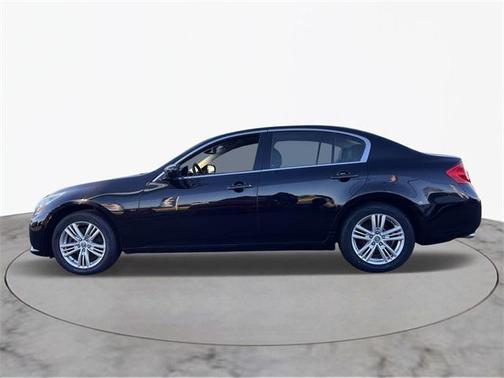2012 INFINITI G25x Base