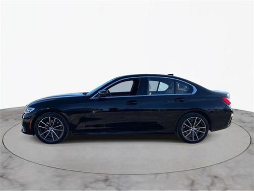 2019 BMW 330 xDrive