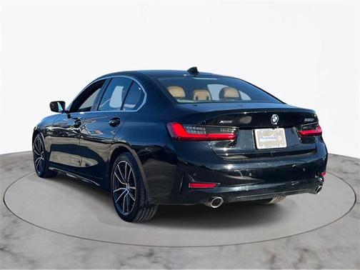 2019 BMW 330 xDrive