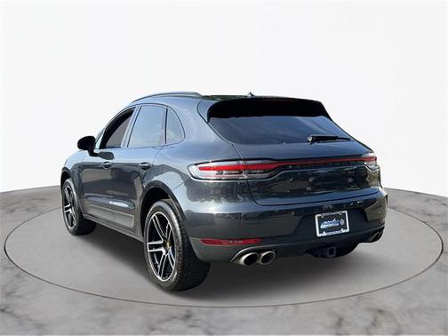 2021 Porsche Macan Base