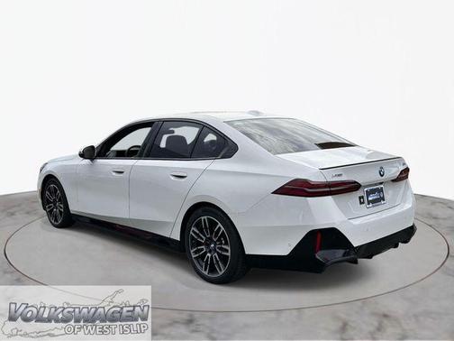 Alpine White 2024 BMW 530 xDrive