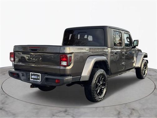 2022 Jeep Gladiator Altitude 4x4