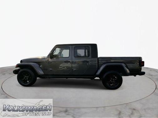 Granite Crystal Metallic Clearcoat 2022 Jeep Gladiator Altitude 4x4