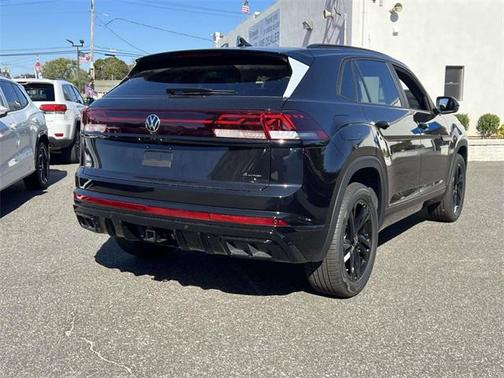 2026 Volkswagen Atlas Cross Sport 2.0T SEL