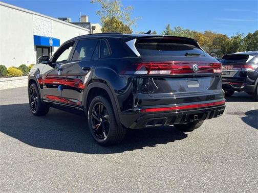2026 Volkswagen Atlas Cross Sport 2.0T SEL