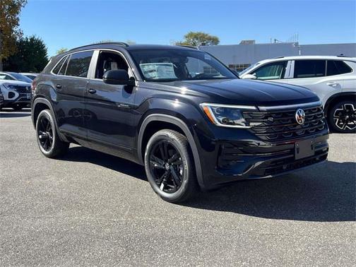 2026 Volkswagen Atlas Cross Sport 2.0T SEL