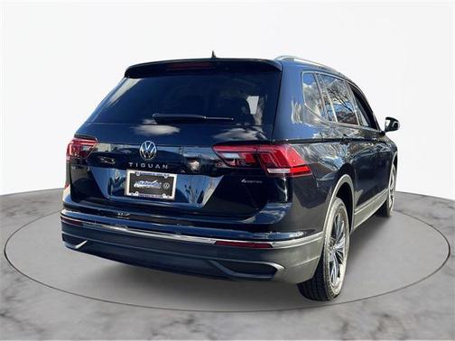 2022 Volkswagen Tiguan 2.0T SE 4MOTION