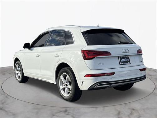 2023 Audi Q5 40 Premium
