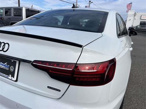 2023 Audi A4 45 S line Premium Plus