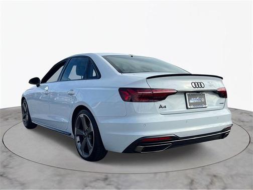 2023 Audi A4 45 S line Premium Plus