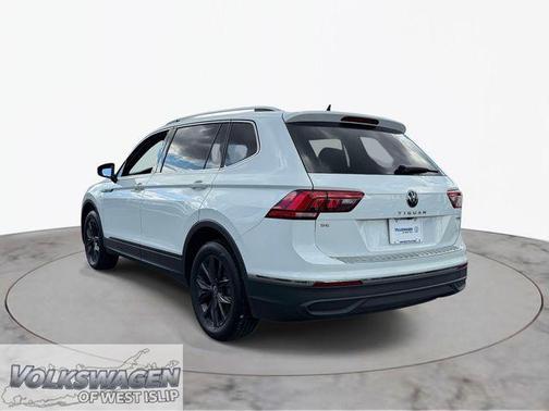 Pure White 2024 Volkswagen Tiguan 2.0T SE 4MOTION
