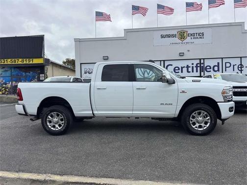 2024 RAM 2500 Laramie Crew Cab 4x4 6'4' Box