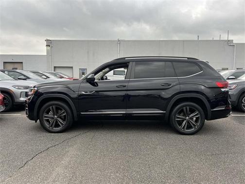 2021 Volkswagen Atlas 3.6L SE w/Technology
