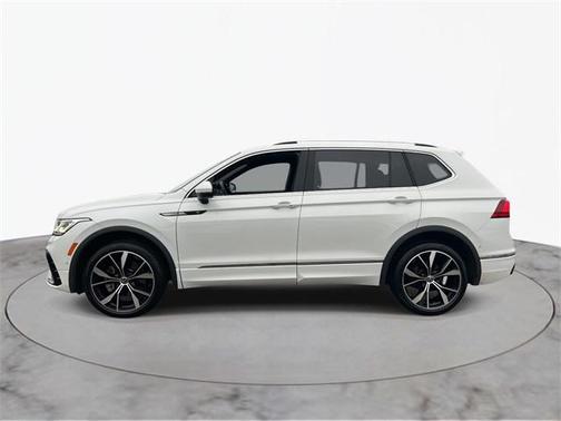 2022 Volkswagen Tiguan 2.0T SEL R-Line 4MOTION