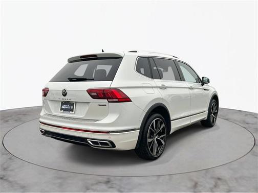 2022 Volkswagen Tiguan 2.0T SEL R-Line 4MOTION
