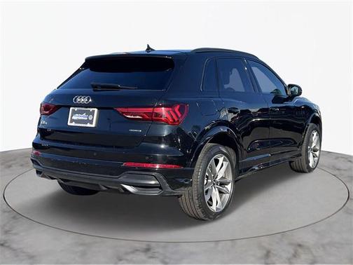 2022 Audi Q3 45 S line Premium Plus