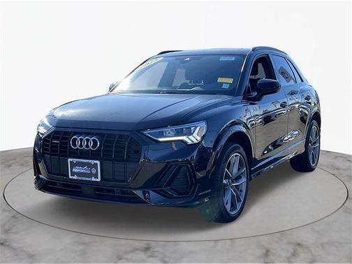 2022 Audi Q3 45 S line Premium Plus