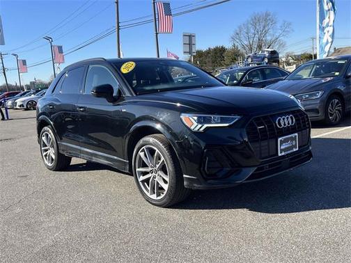 2022 Audi Q3 45 S line Premium Plus