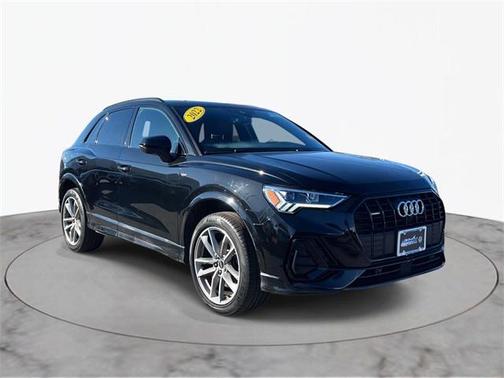 2022 Audi Q3 45 S line Premium Plus