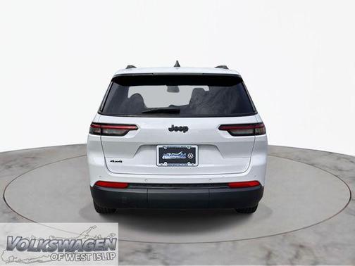 Bright White Clearcoat 2024 Jeep Grand Cherokee L Altitude