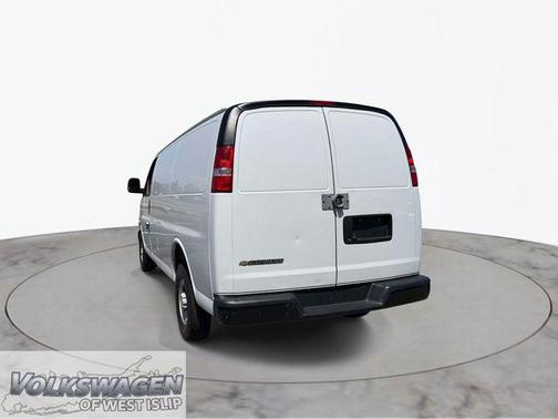 Summit White 2018 Chevrolet Express 3500 Work Van