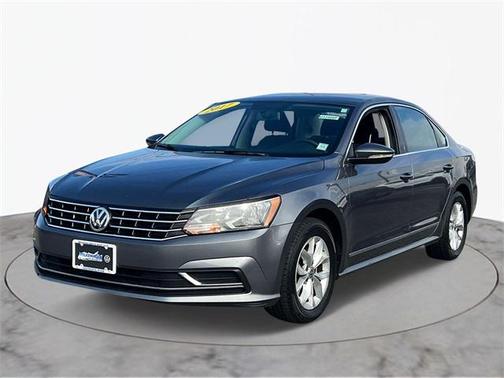 2017 Volkswagen Passat 1.8T S