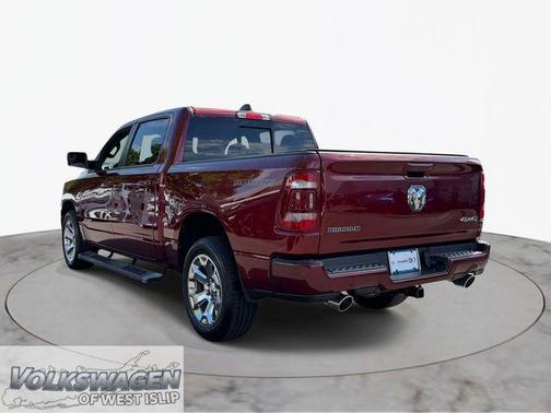 Delmonico Red Pearlcoat 2022 RAM 1500 Big Horn/Lone Star