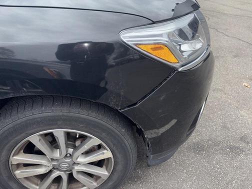 2016 Nissan Pathfinder SL