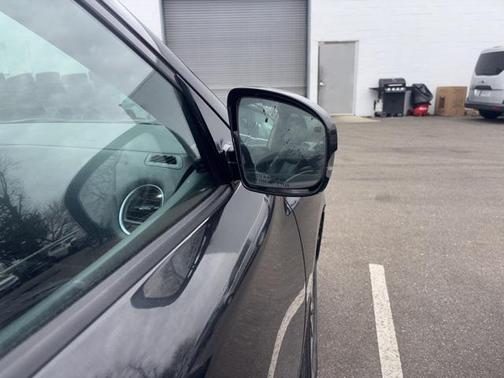 2016 Nissan Pathfinder SL