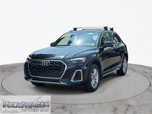 Mythos Black Metallic 2023 Audi Q5 45 S line Premium