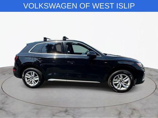 Mythos Black Metallic 2023 Audi Q5 45 S line Premium