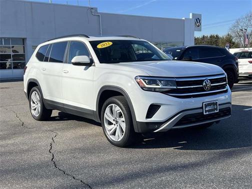2022 Volkswagen Atlas 2.0T SE w/Technology 4MOTION