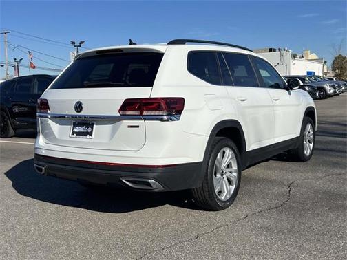 2022 Volkswagen Atlas 2.0T SE w/Technology 4MOTION