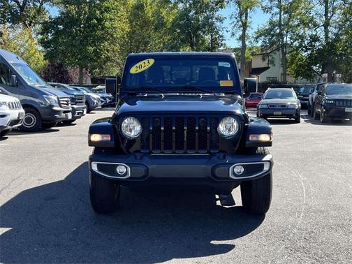 2023 Jeep Gladiator Sport S